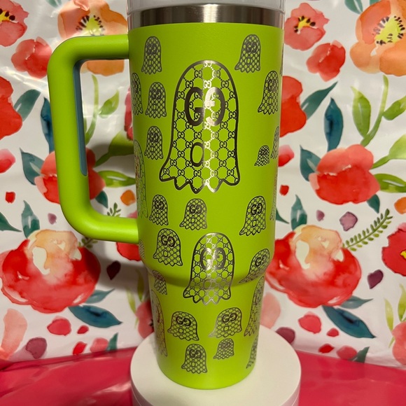 Stanley Neon Green Tumbler with Ghost Design 30oz - Picture 3 of 4